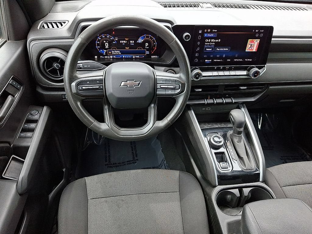 Used 2024 Chevrolet Colorado Trail Boss w/ Safety Package AWD/4WD image 9