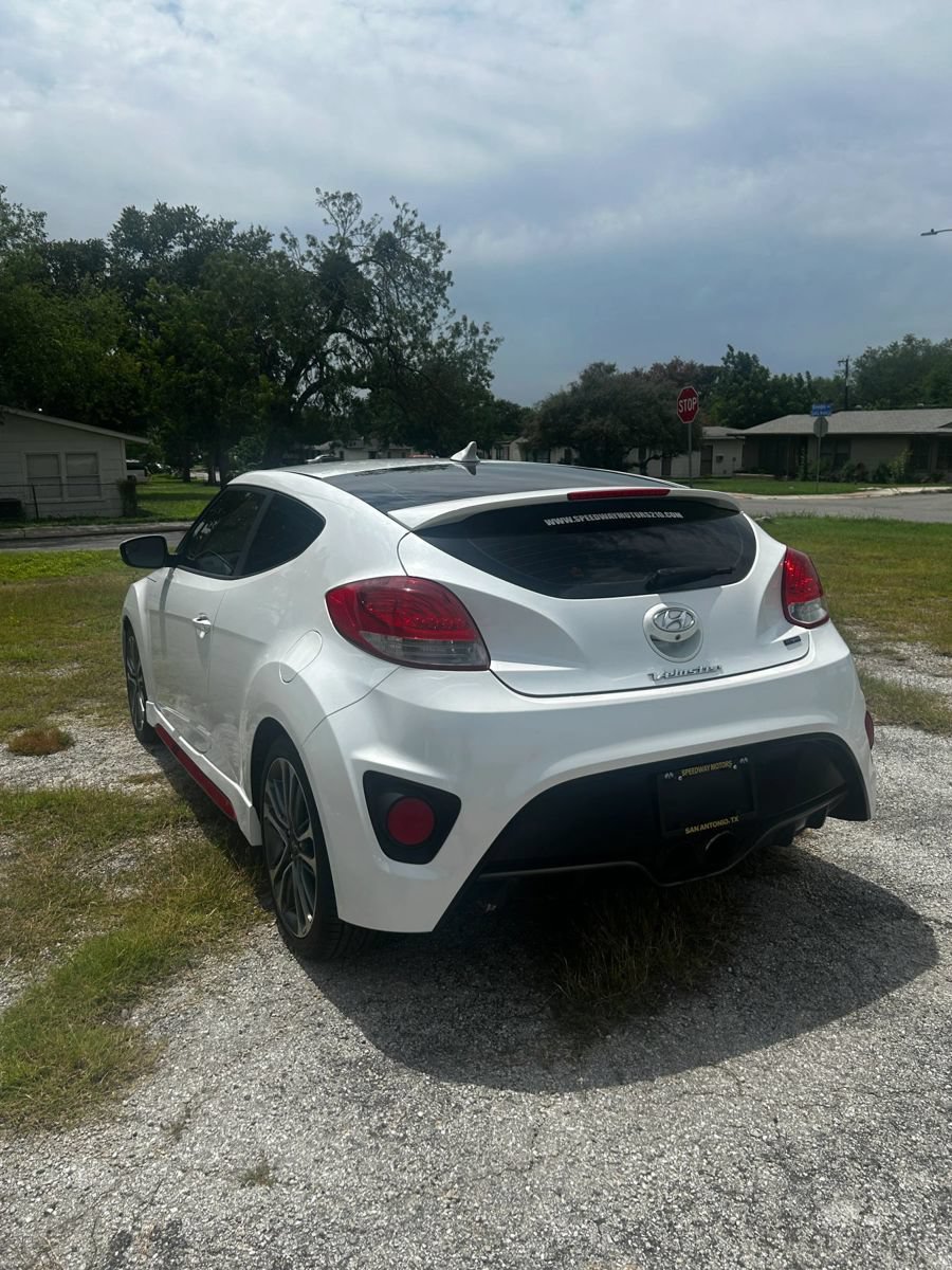 Used 2016 Hyundai Veloster Turbo R-Spec FWD image 8