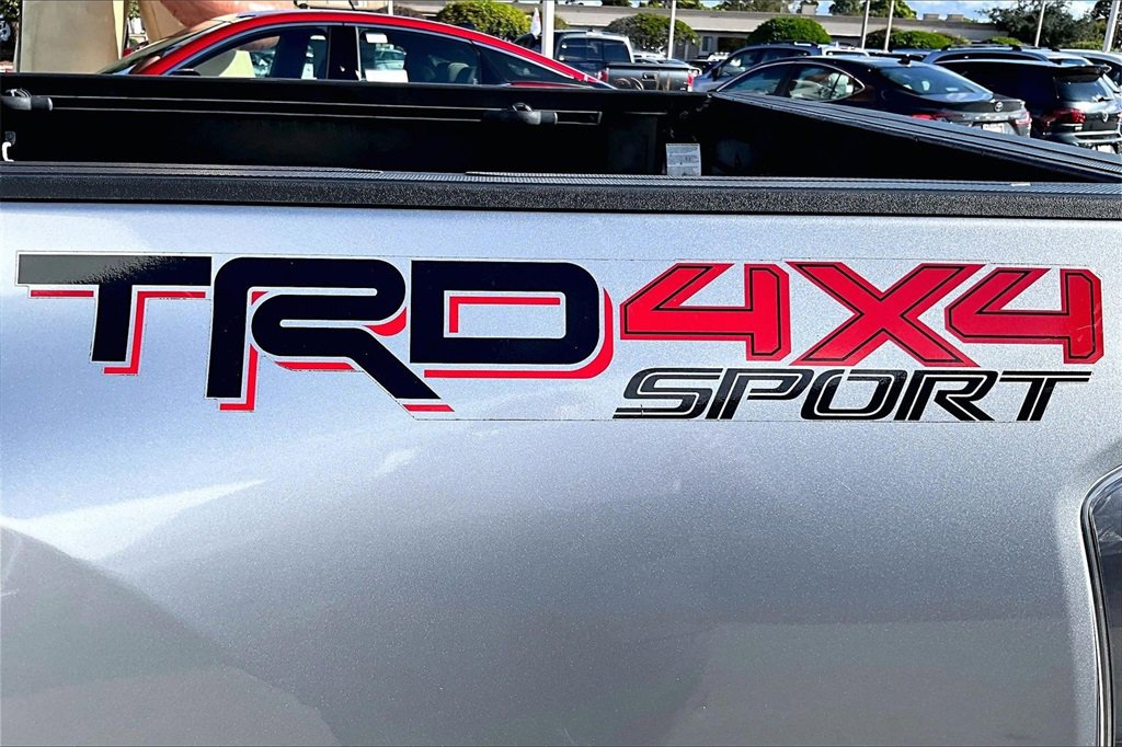 Used 2020 Toyota Tacoma TRD Sport image 25
