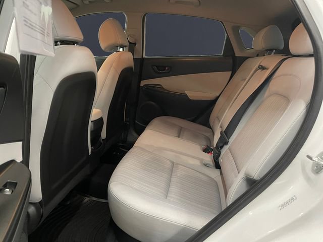 Used 2023 Hyundai Kona SEL w/ Winter Weather Package AWD/4WD image 13