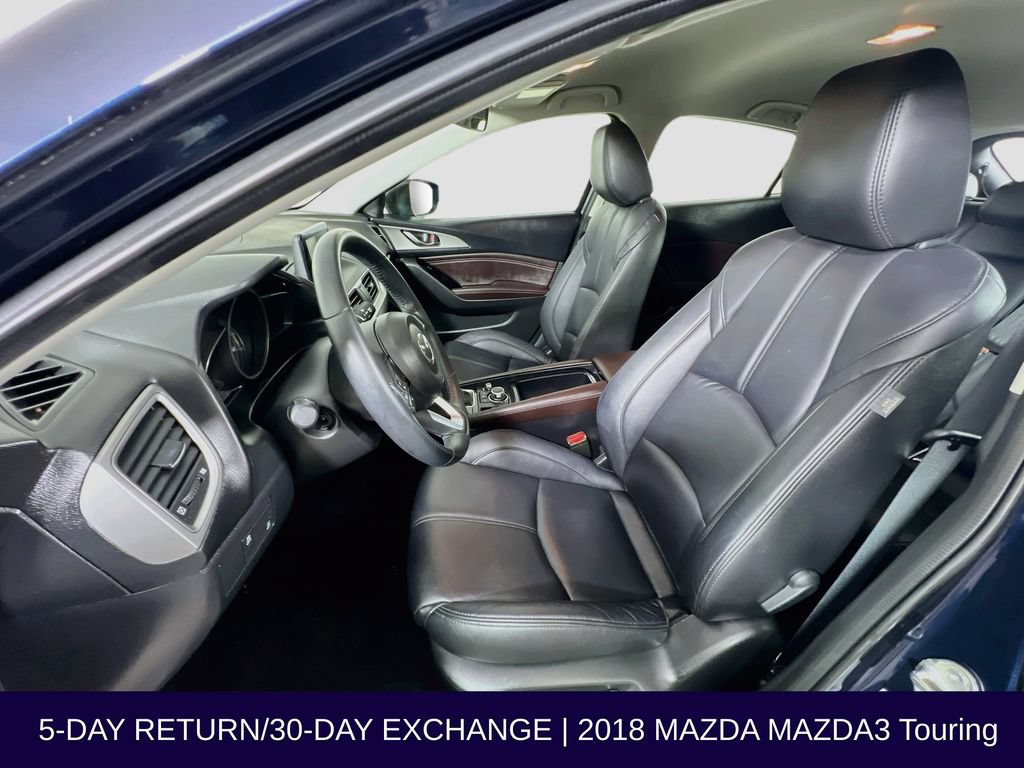 Used 2018 MAZDA MAZDA3 Touring FWD image 13