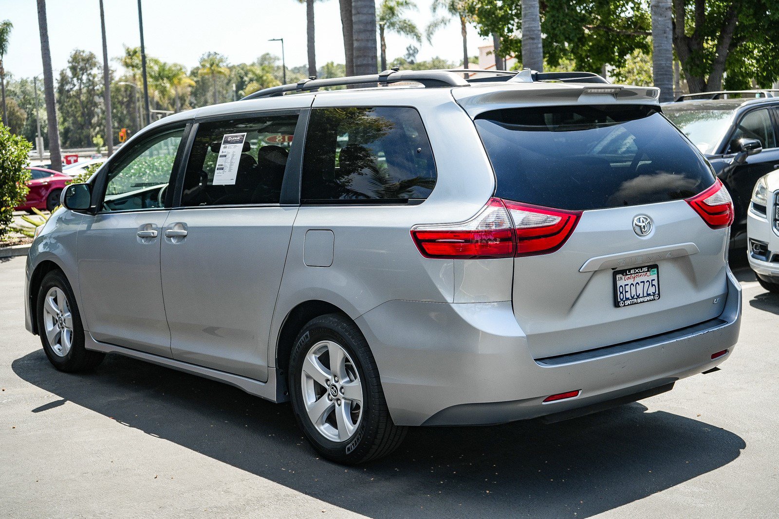Used 2018 Toyota Sienna LE FWD image 4