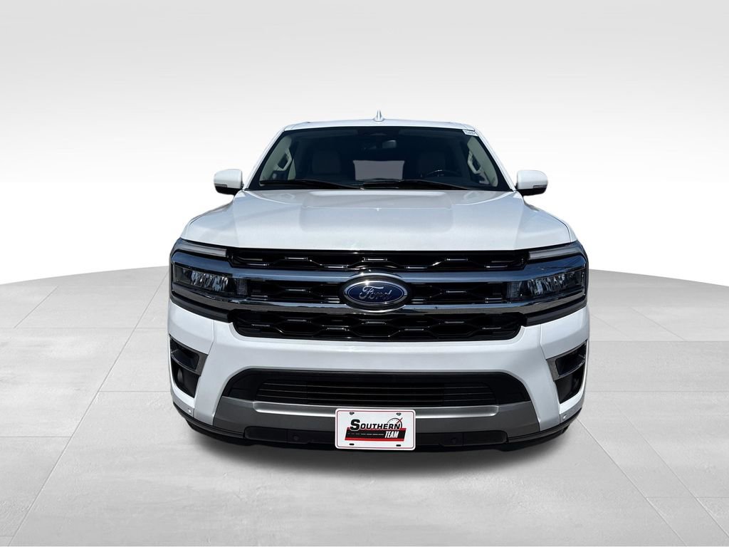 Used 2023 Ford Expedition Max Limited image 9