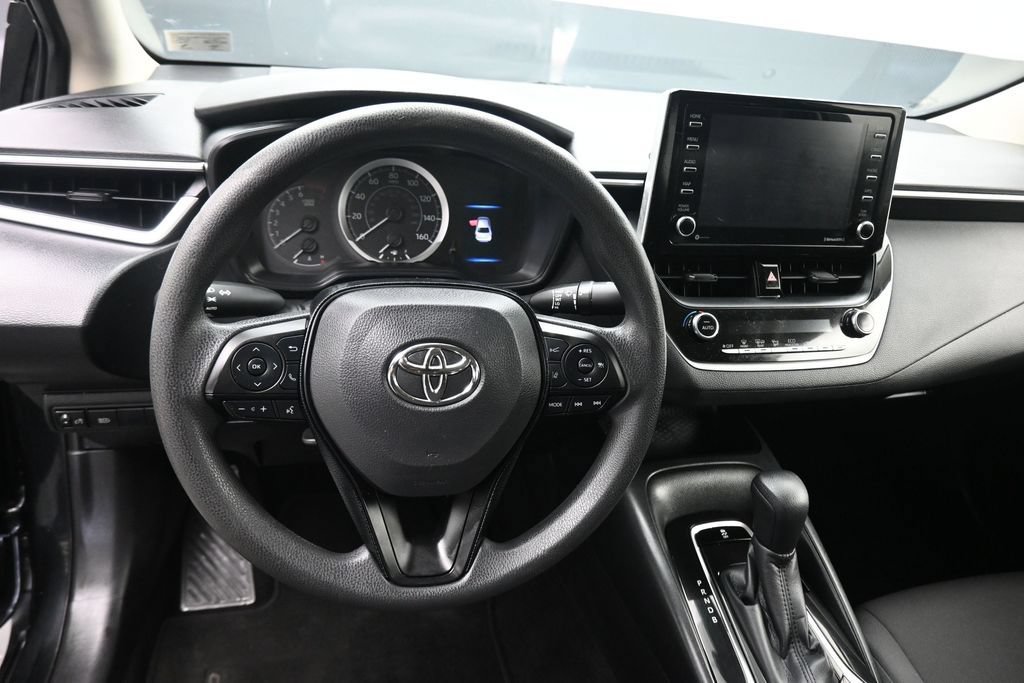 Used 2021 Toyota Corolla LE w/ Carpet Mat Package (TMS) FWD image 14