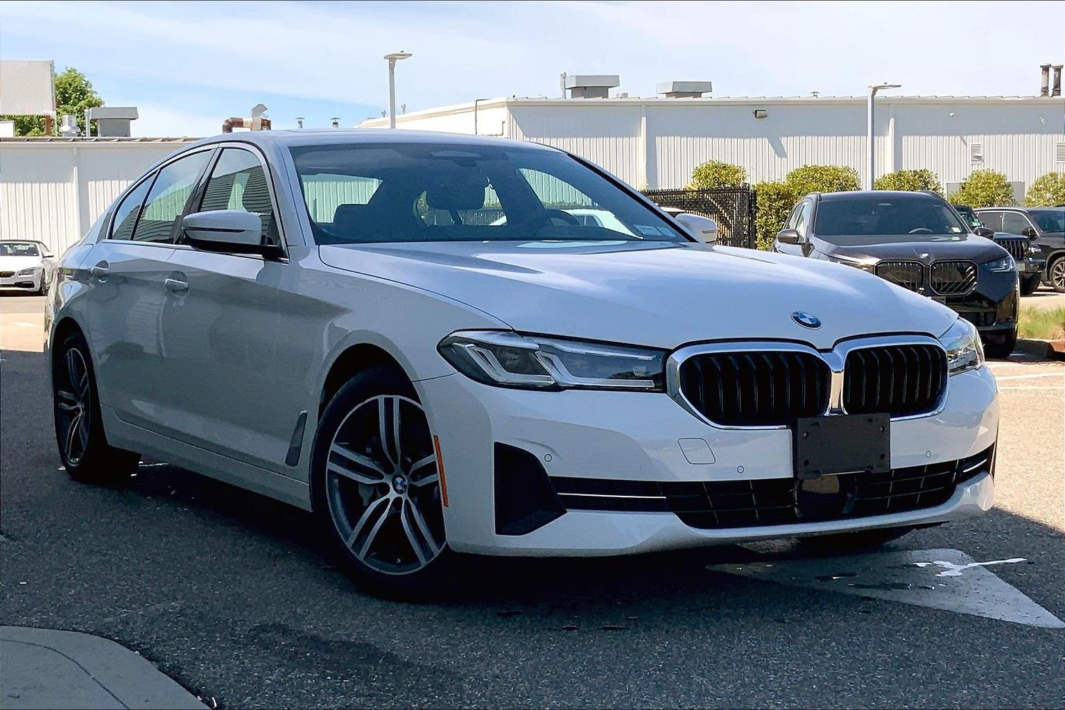 Used 2022 BMW 530i xDrive w/ Premium Package AWD/4WD image 7