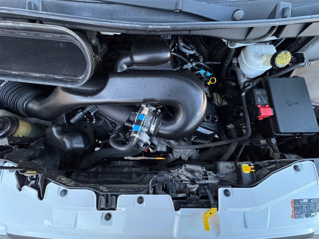 Used 2017 Ford Transit 150 XL image 9