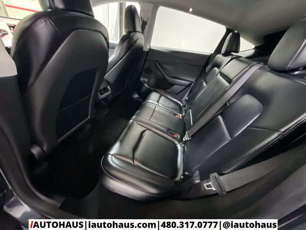 Used 2025 Tesla Model Y Long Range RWD image 17