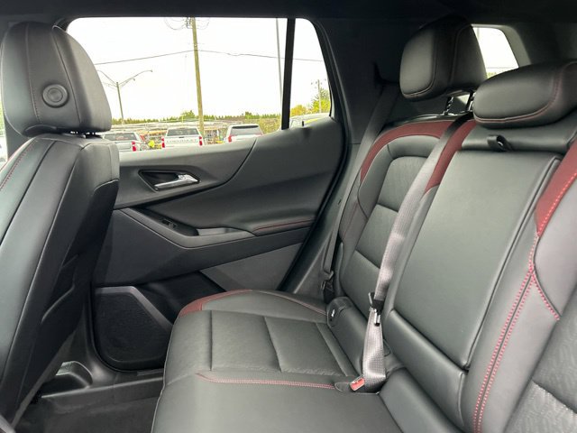 New 2027 Chevrolet Equinox RS w/ Convenience Package III AWD/4WD image 17
