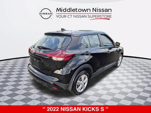 Certified 2022 Nissan Kicks S FWD image 4