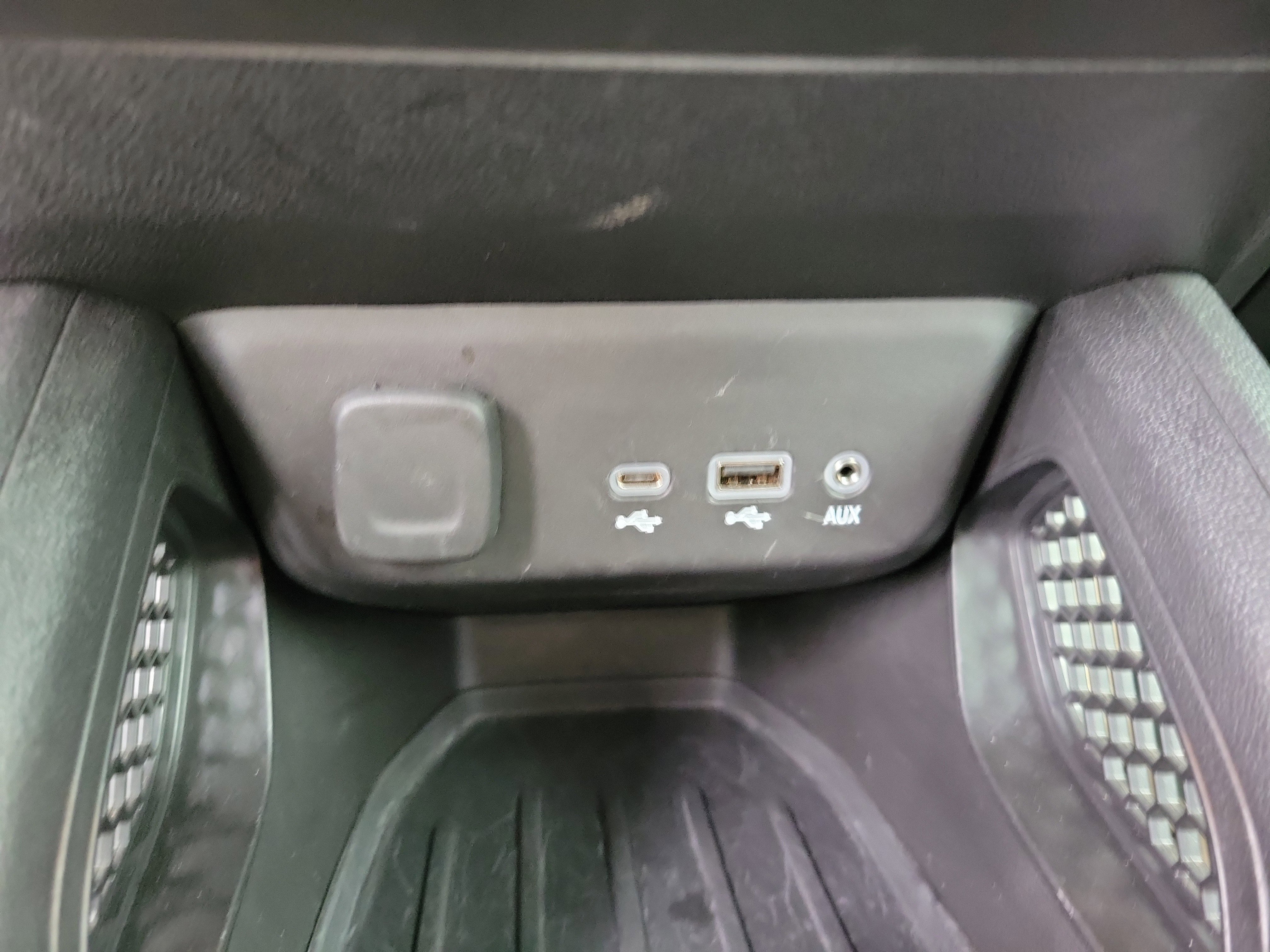 Used 2022 Chevrolet TrailBlazer ACTIV image 25