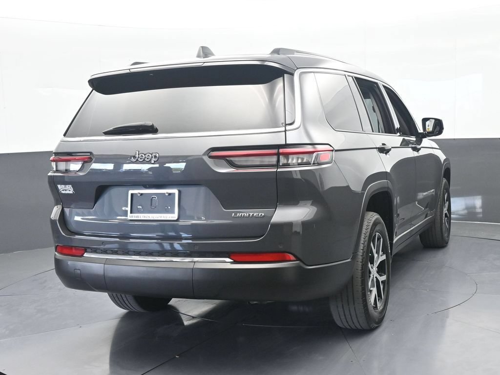 Used 2023 Jeep Grand Cherokee L Limited w/ Trailer Tow Group (B) RWD image 5