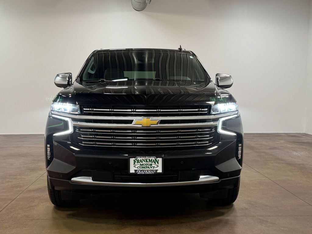 Used 2024 Chevrolet Suburban Premier AWD/4WD image 29