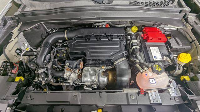 Used 2020 Jeep Renegade Limited AWD/4WD image 34