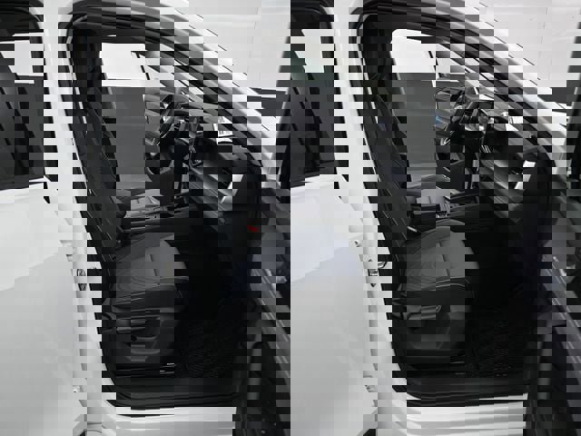 New 2026 Volkswagen Tiguan SE image 14