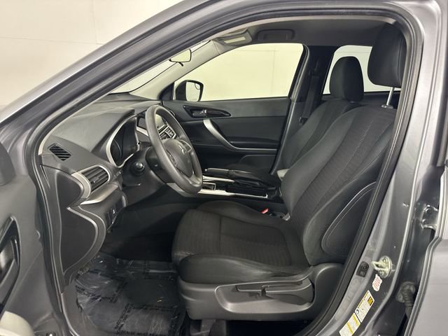 Used 2020 Mitsubishi Eclipse Cross ES image 4