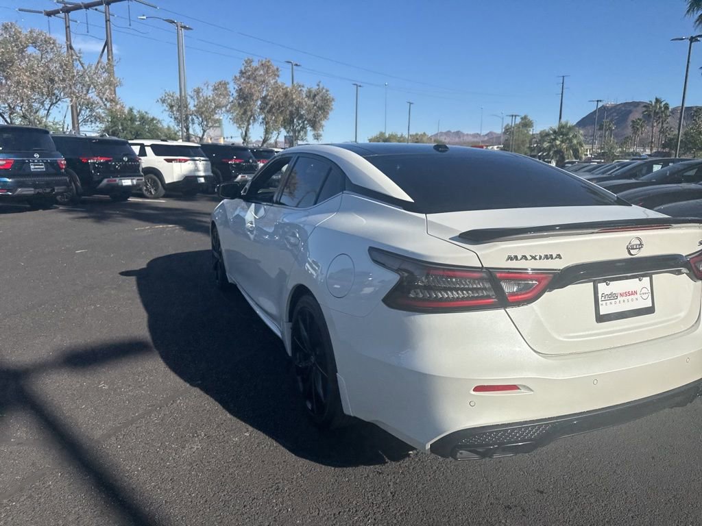 Used 2023 Nissan Maxima SR w/ Sport Mat Group FWD image 12