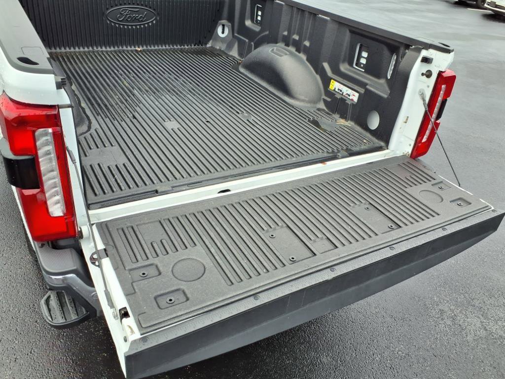 Used 2024 Ford F250 Lariat w/ Chrome Package image 36