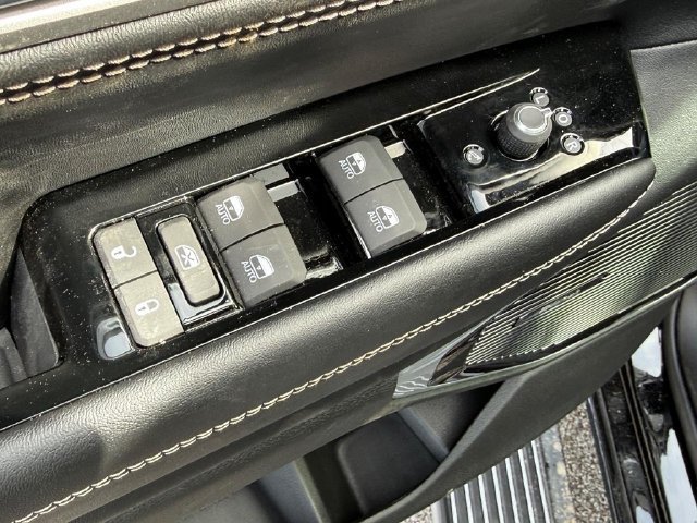 New 2026 Jeep Grand Wagoneer Limited AWD/4WD image 19