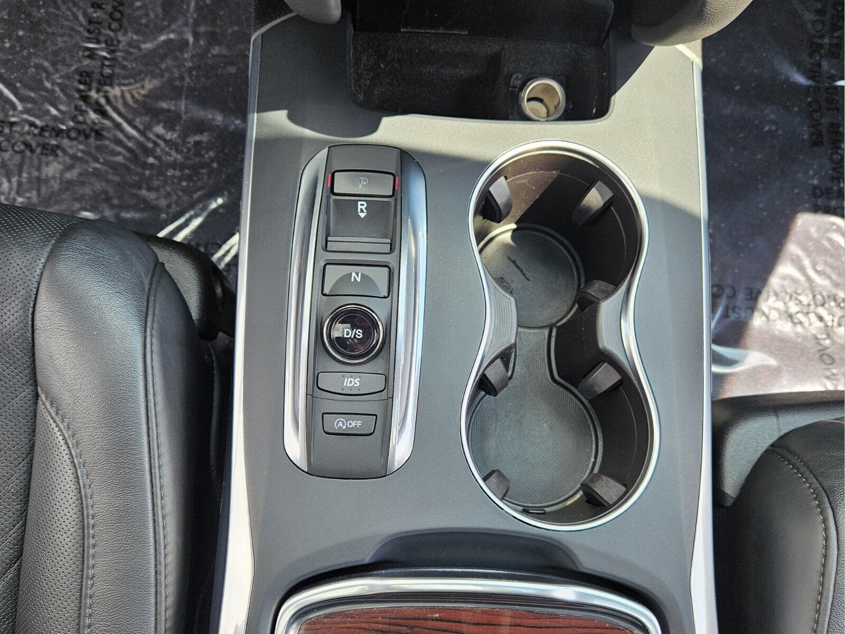 Used 2016 Acura MDX FWD w/ Advance & Entertainment image 17