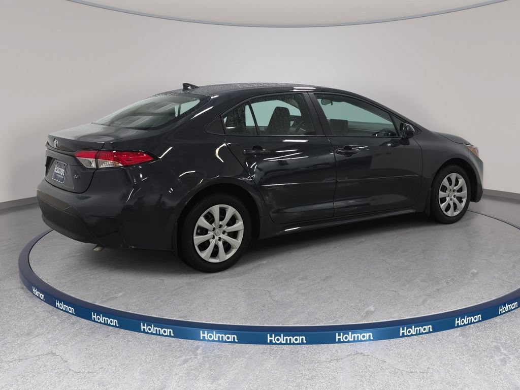 Used 2025 Toyota Corolla LE FWD image 6