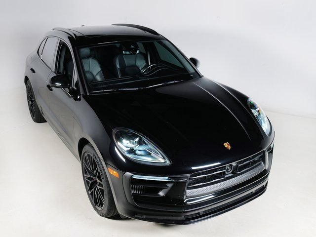 Certified 2023 Porsche Macan GTS AWD/4WD image 31