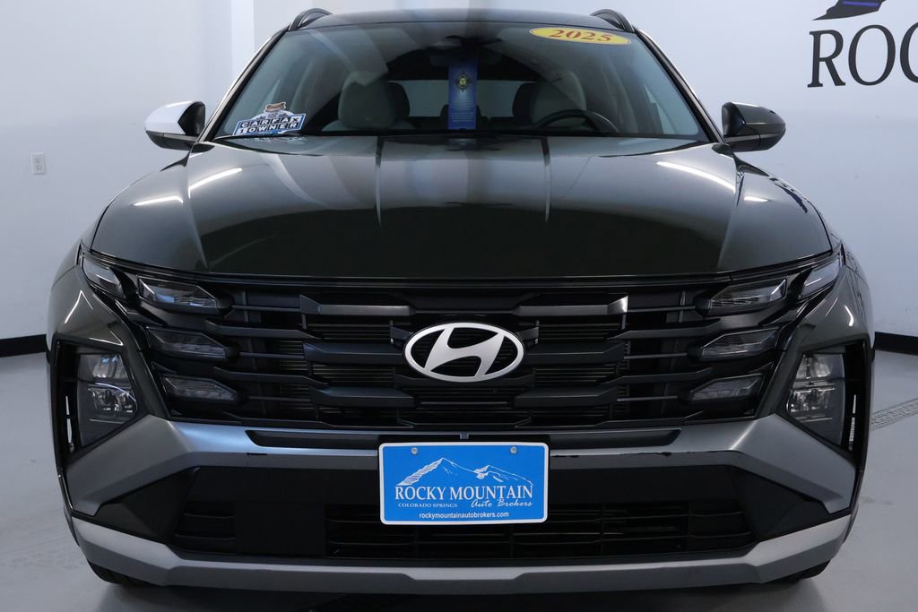 Used 2025 Hyundai Tucson SEL image 2