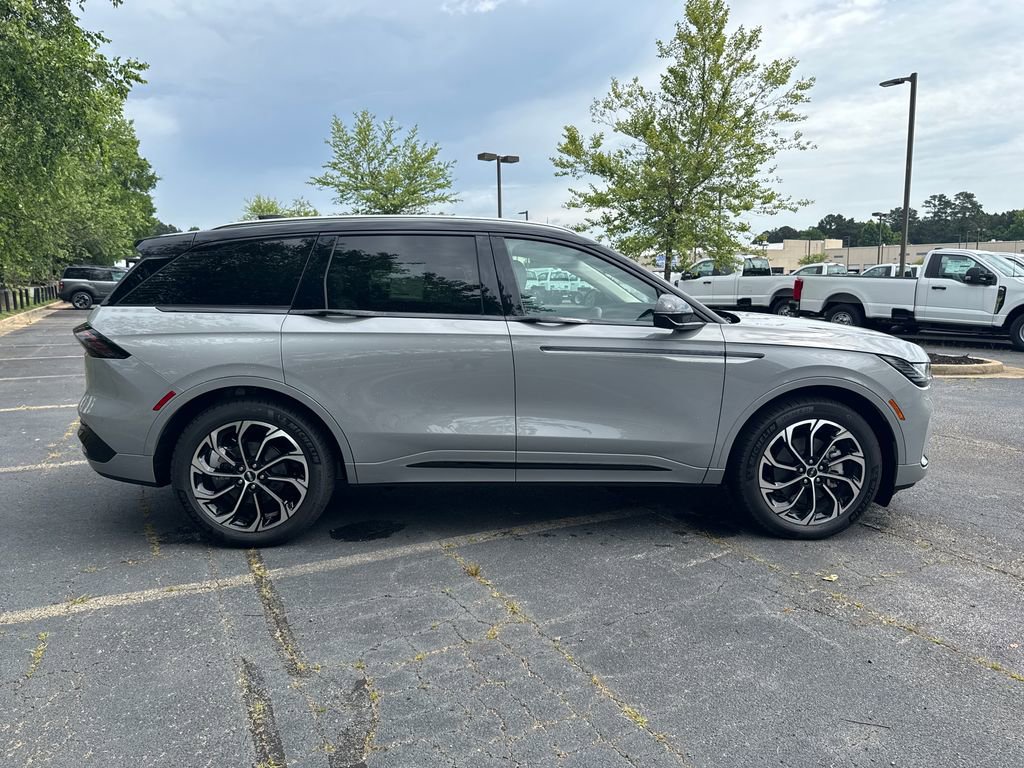 New 2026 Lincoln Nautilus Reserve AWD/4WD image 5