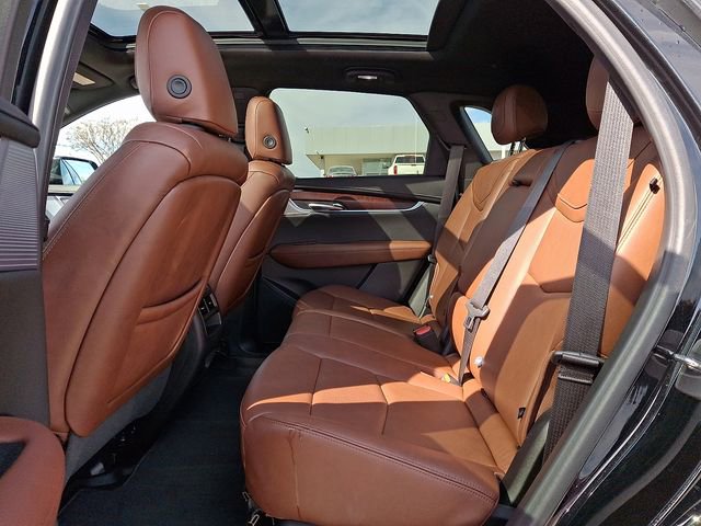 Used 2023 Cadillac XT5 Premium Luxury w/ LPO, Floor Liner Package image 10