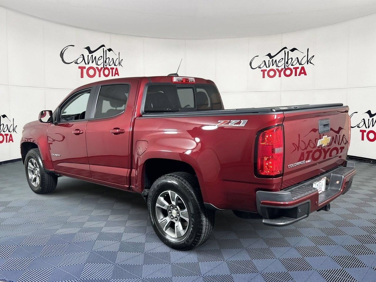 Used 2019 Chevrolet Colorado Z71 AWD/4WD image 5