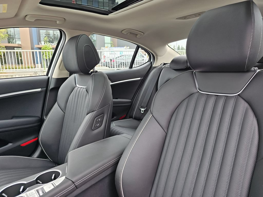 Certified 2026 Genesis G70 2.5T Prestige AWD/4WD image 22