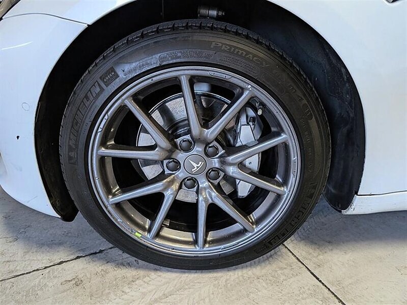 Used 2019 Tesla Model 3 Long Range AWD/4WD image 15
