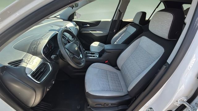Used 2023 Chevrolet Equinox LT w/ LPO, Floor Liner Package FWD image 19