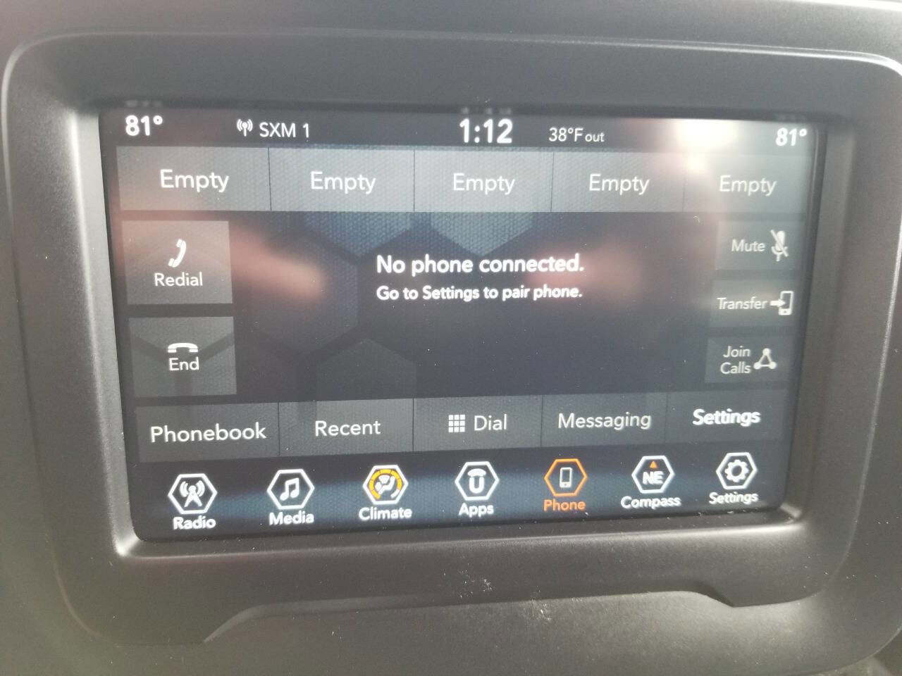 Certified 2018 Jeep Renegade Latitude AWD/4WD image 26