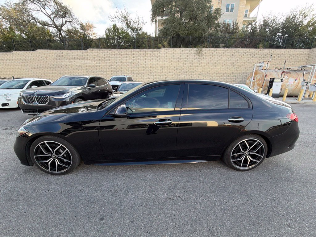 Used 2022 Mercedes-Benz C 300 Sedan image 2
