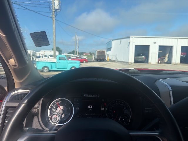 Used 2022 RAM 2500 Laramie AWD/4WD image 13