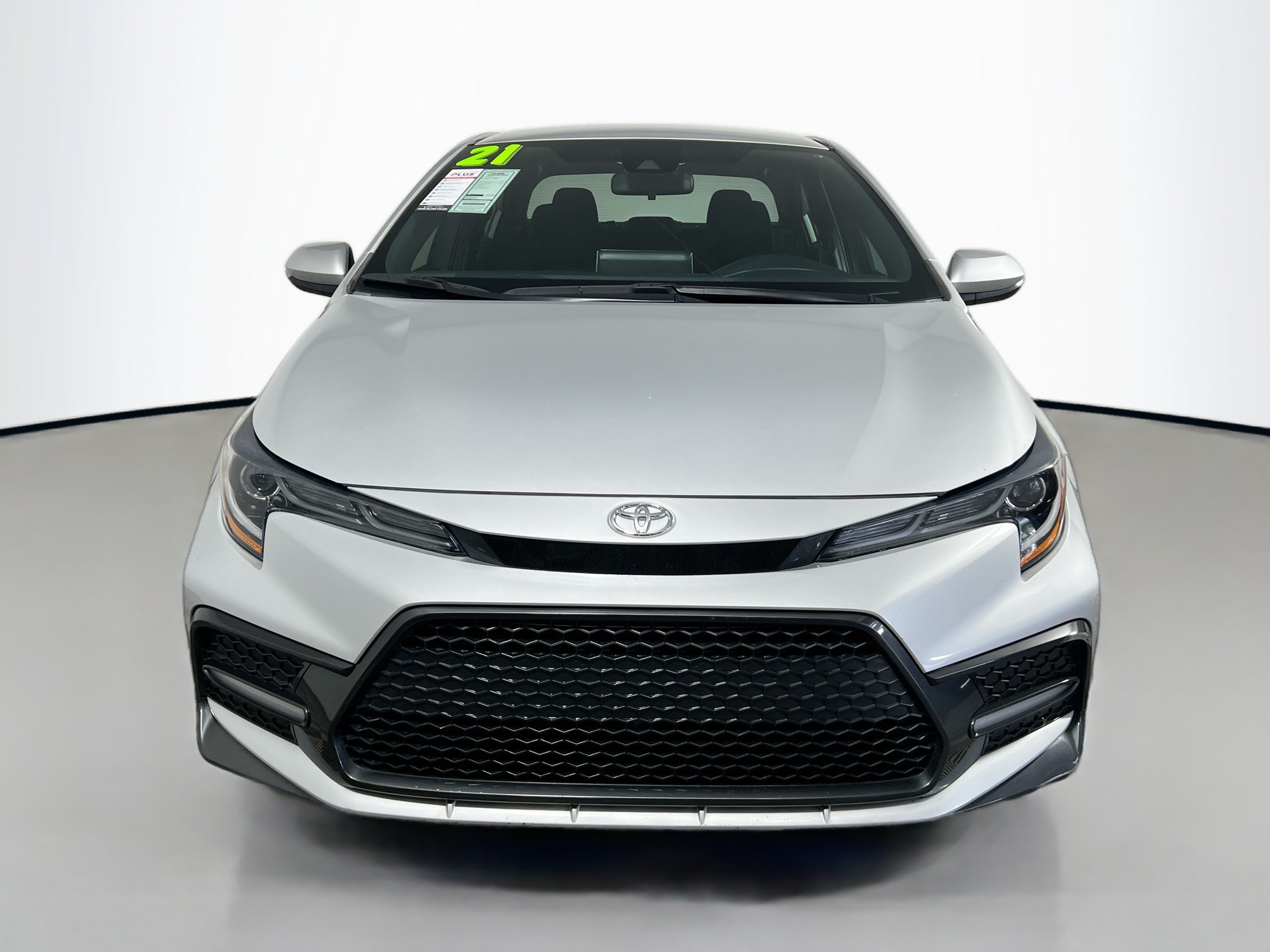 Used 2021 Toyota Corolla SE FWD image 11