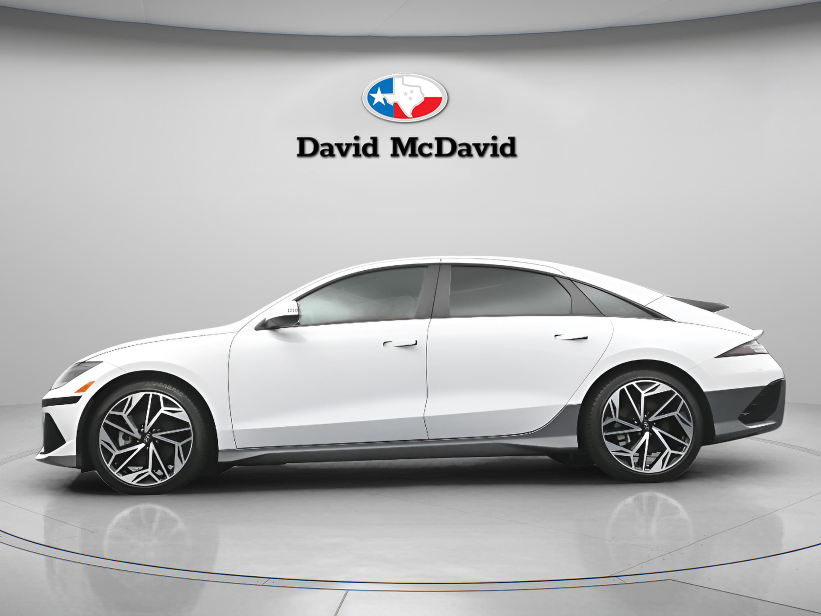 Used 2024 Hyundai Ioniq 6 SEL RWD image 30