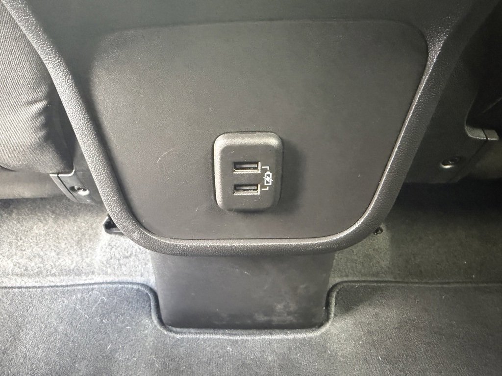 Used 2024 GMC Terrain SLE image 15