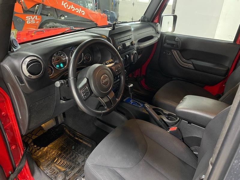 Used 2014 Jeep Wrangler Sport image 9