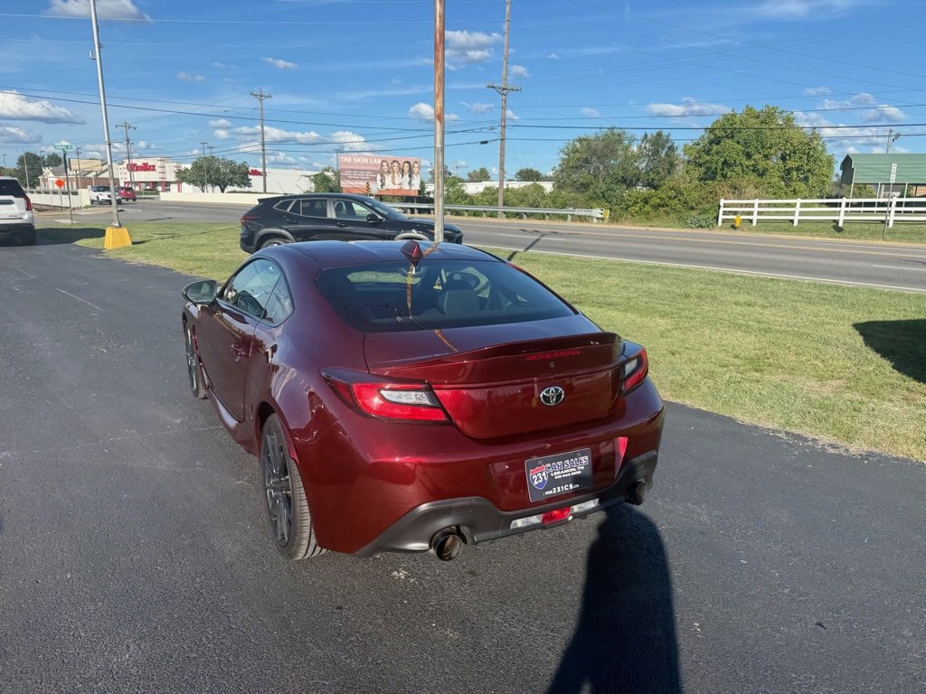 Used 2023 Toyota GR86 Premium image 6
