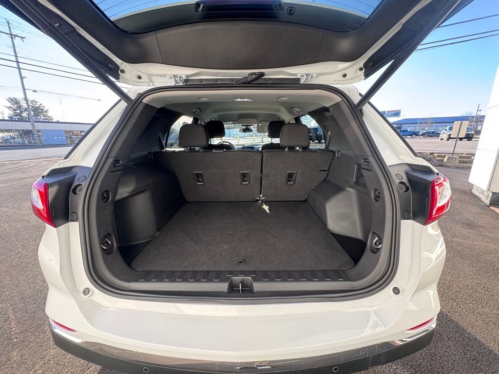 Used 2021 Chevrolet Equinox LT image 29