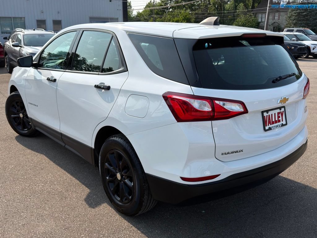 Used 2019 Chevrolet Equinox LS FWD image 9