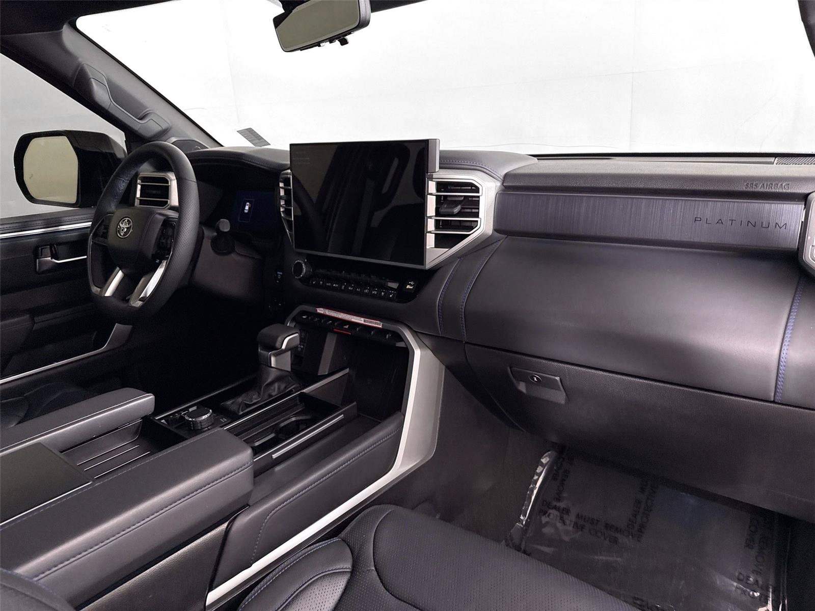 Certified 2025 Toyota Sequoia Platinum AWD/4WD image 49
