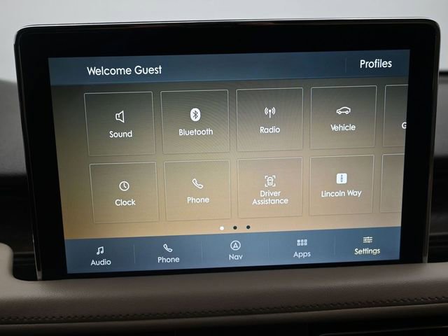 Used 2020 Lincoln Aviator Reserve w/ Equipment Group 201A image 19