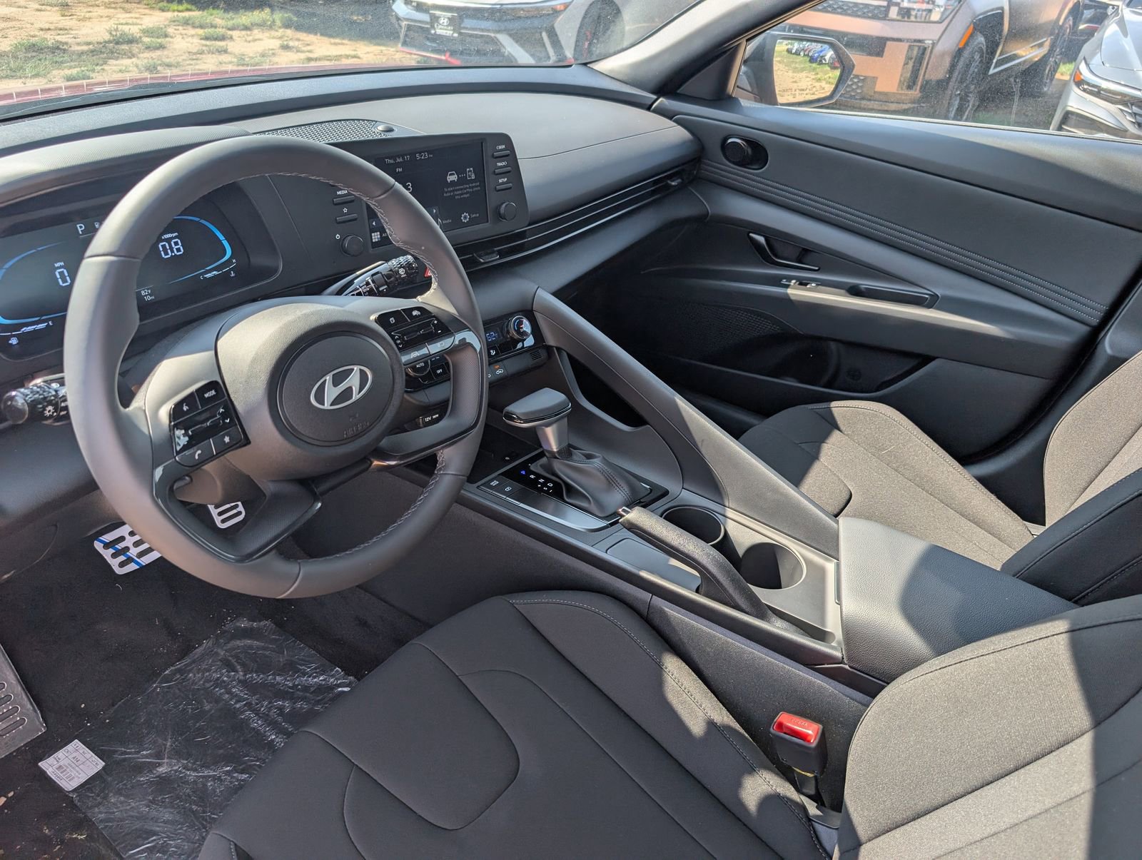 New 2025 Hyundai Elantra Sport image 5