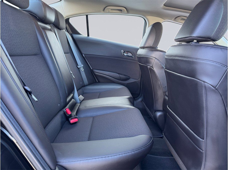 Used 2013 Acura ILX image 24