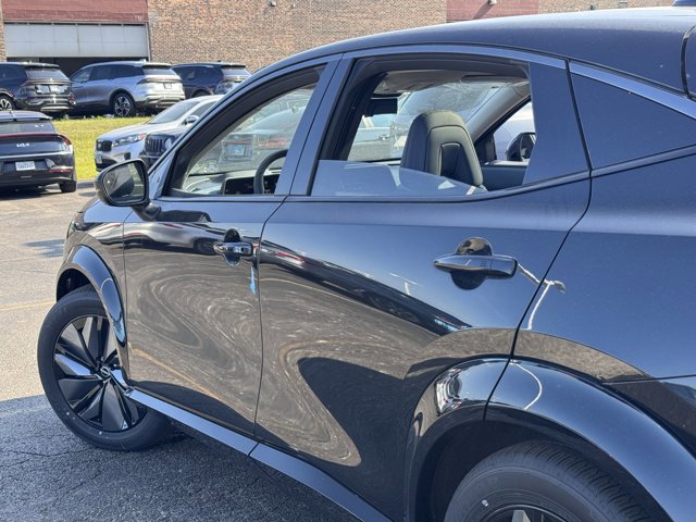 New 2025 Nissan Ariya Platinum image 36