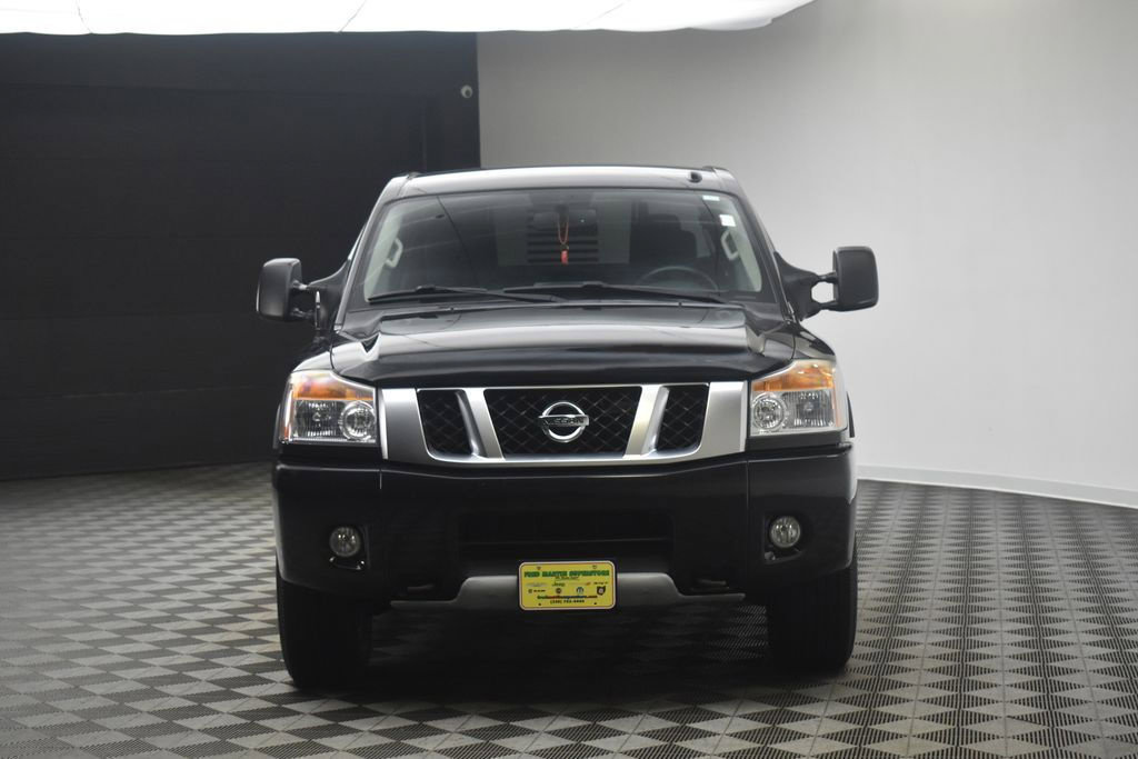 Used 2014 Nissan Titan PRO-4X AWD/4WD image 15