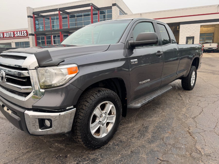 Used 2016 Toyota Tundra SR5 AWD/4WD image 9