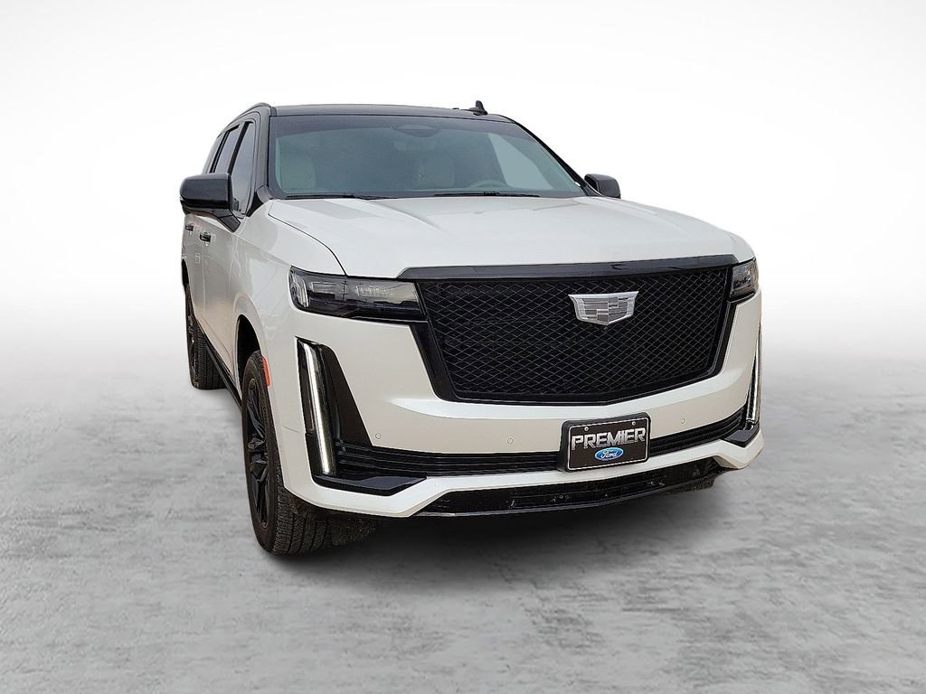 Used 2023 Cadillac Escalade Sport Platinum AWD/4WD image 2